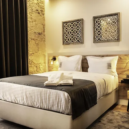 Porta 20 Boutique Bed and Breakfast Λεϊρία