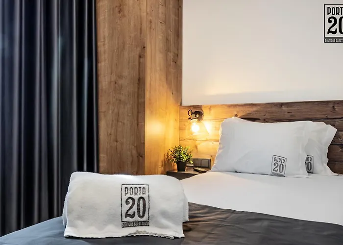 Bed & Breakfast Porta 20 Boutique Leiria